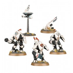 WARHAMMER 40K -  T'AU EMPIRE STEALTH BATTLESUITS